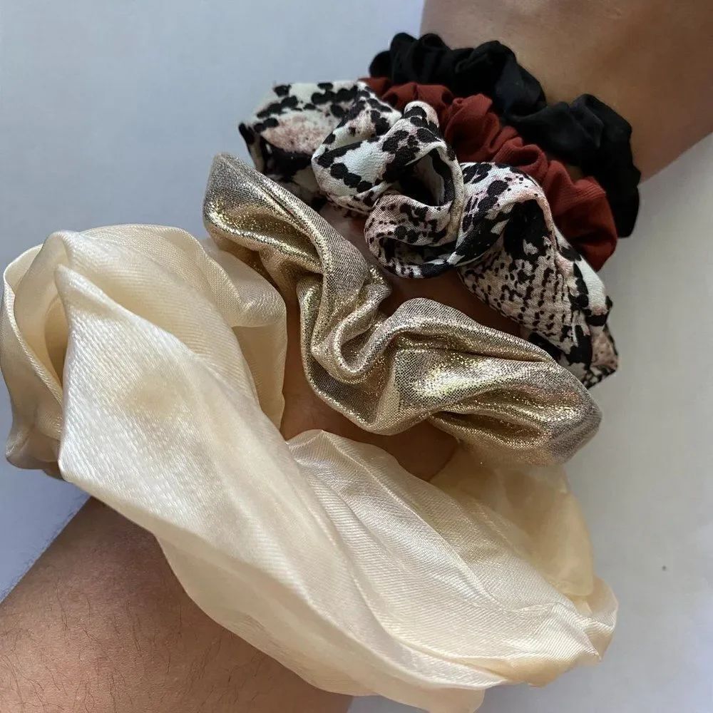 Set of 5 Scrunchies - Gold Snakeskin Metallic